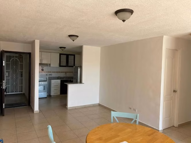 PH Vlila Lucia en Villa Lucre 3R, 3B, balcon, piscina. MEJOR PRECIO DEL MERCADO $110,000! 