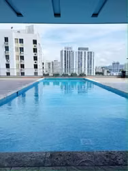 PH VISTA VERDE, CARRASQUILLA, 2 RECAMARAS, 2 BAÑOS, PISCINA, GYM, EDIFICIO MODERNO!