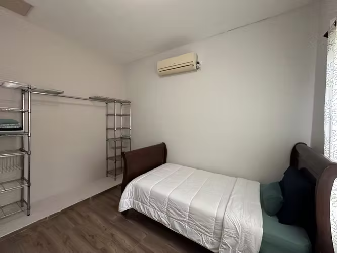 SE ALQUILA DUPLEX AMOBLADO O SIN MUEBLES EN LOS ALGARROBOS