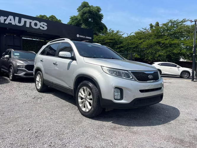 KIA SORENTO SUPER AUTOS ACEPTAMOS TRADE IN - Imagen 2