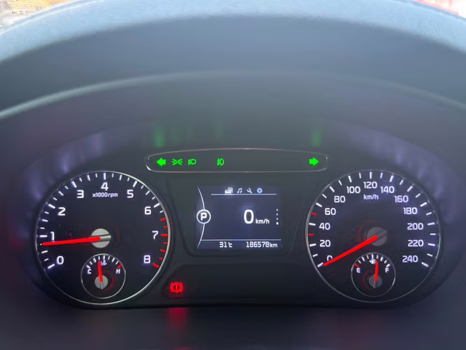 KIA SORENTO 2017 - Imagen 10