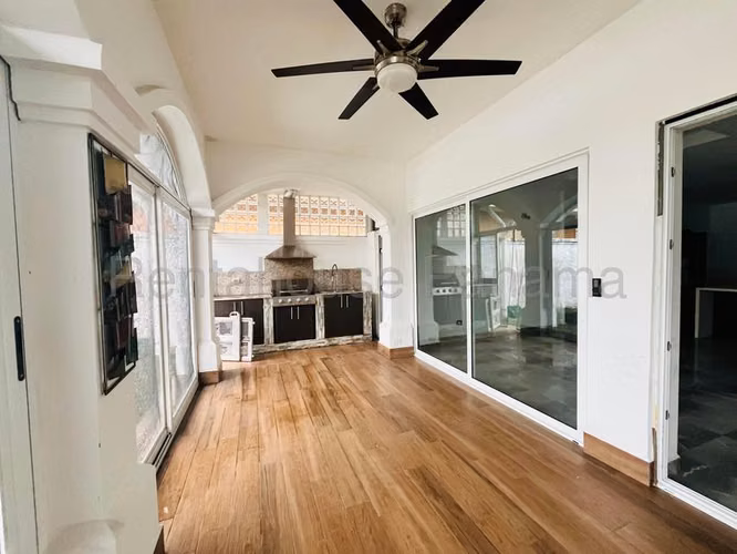 Venta de casa en Sunset Coast  27MVCH1392 - Imagen 10