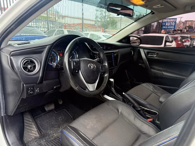 Toyota Corolla 2019 Full Extra - Imagen 10
