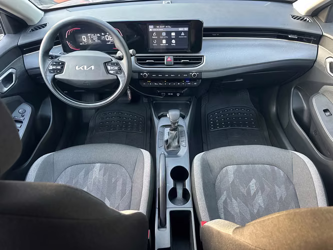 KIA K3 AÑO 2026 AUTOMÁTICO - Imagen 14