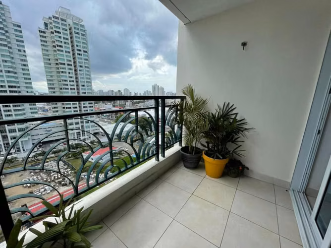 Apartamento en Edison Park I con balcón y vista a la ciudad - Imagen 4