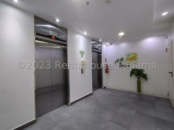 Venta de Amplio y Comodo Apartamento en Clayton 24*783Mfk - Imagen 4