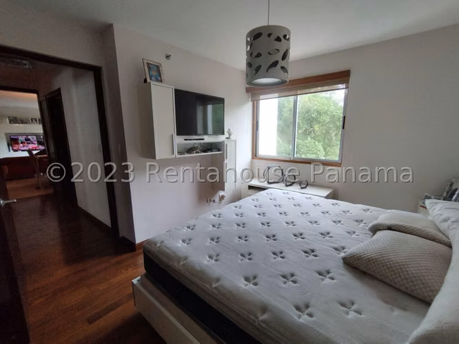Venta de Amplio y Comodo Apartamento en Clayton 24*783Mfk - Imagen 14