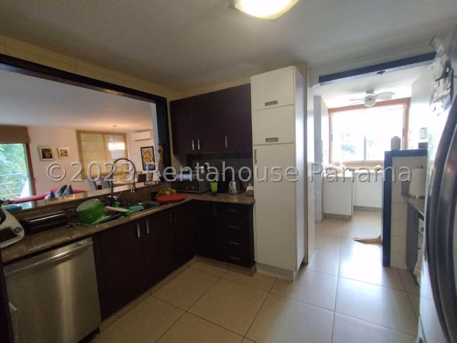 Venta de Amplio y Comodo Apartamento en Clayton 24*783Mfk - Imagen 11