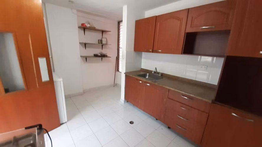 ALQUILO APARTAMENTO VACIO DE 3 RECAMARAS EN PH MONTERREY $750 - Imagen 4