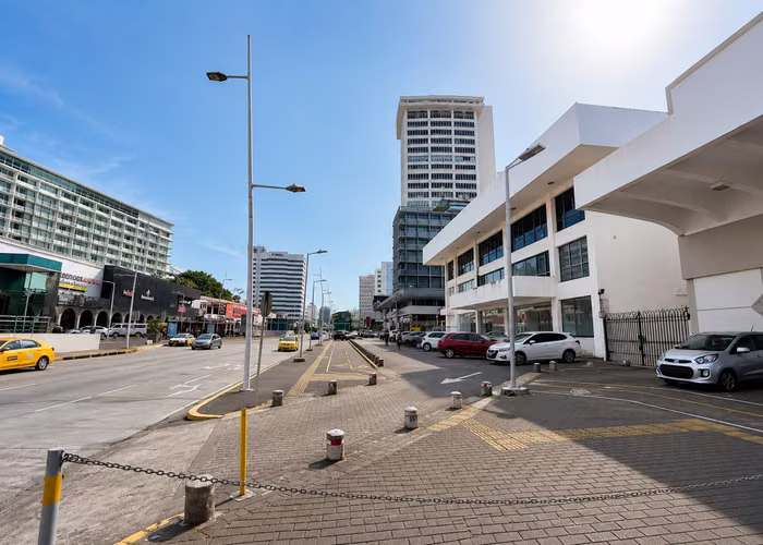 Alquiler de Local Comercial en Vía España, Bella Vista, Edificio Topkapi, 300m² - Imagen 15