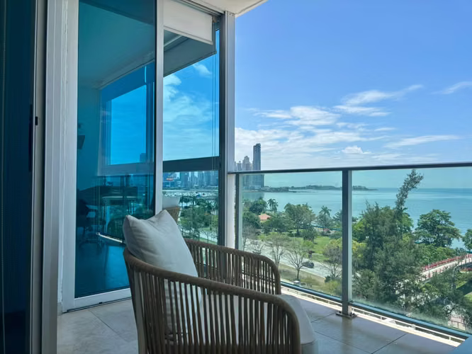 Apartamento en Avenida Balboa  I 1 Rec I Amoblado I con balcon y vista al mar - Imagen 7