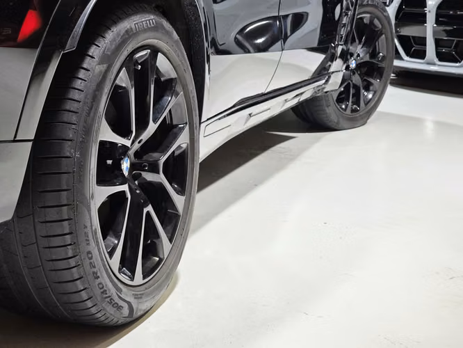 BMW X5 xDrive40i 2025 - Imagen 4