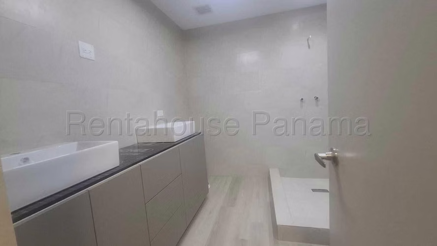 Alquiler Casa Comercial Marbella - YD - Imagen 12