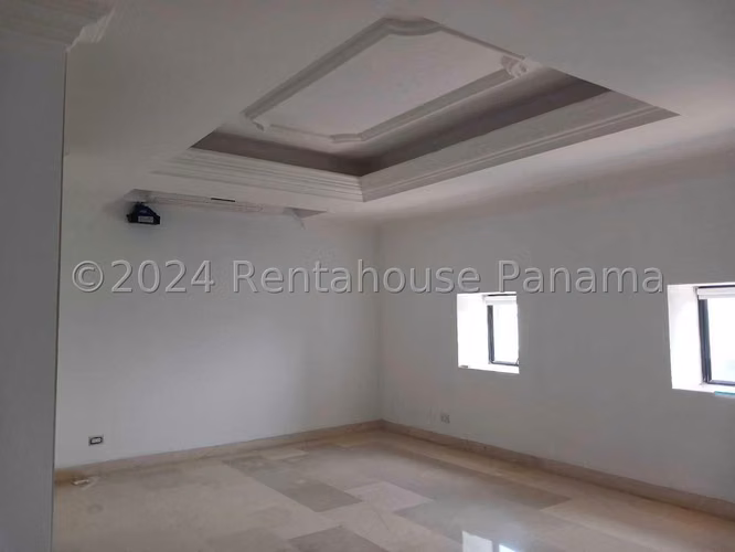 Venta Amplio Penthouse Avenida Balboa - YD - Imagen 14