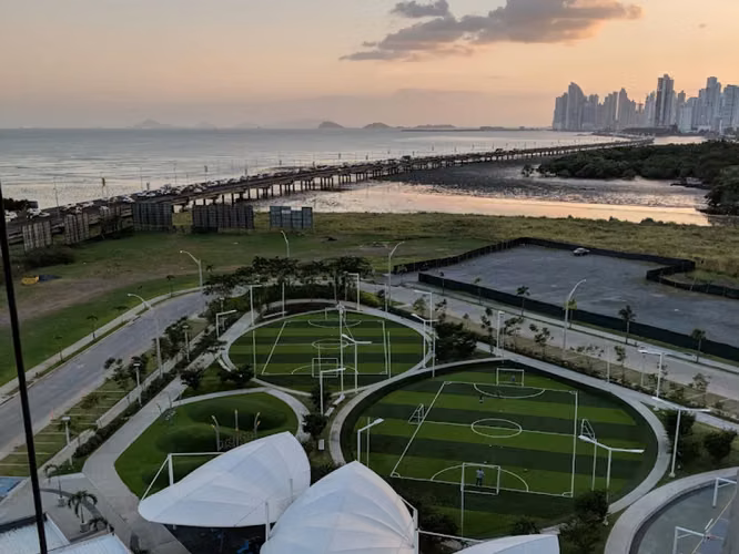 Terreno en Costa del Mar de 2,081.71 m2 - Costa del Este - Imagen 6
