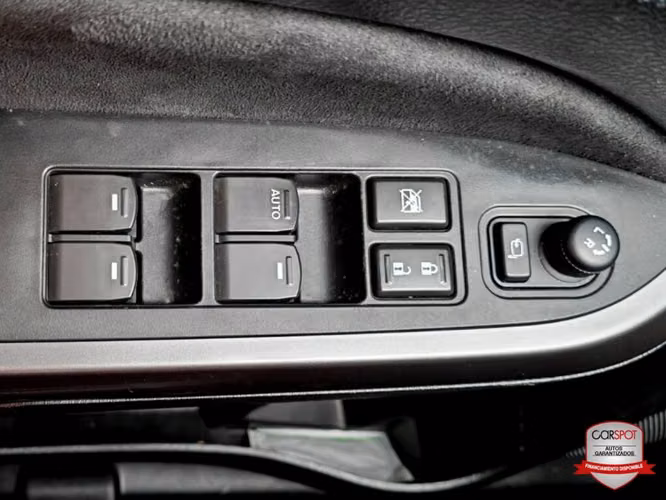 Suzuki Vitara 2023 Automática ED3768 - Imagen 13