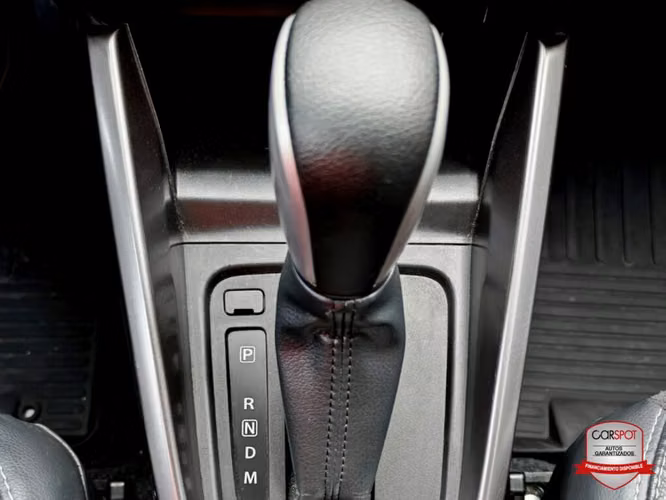 Suzuki Vitara 2023 Automática ED3768 - Imagen 12