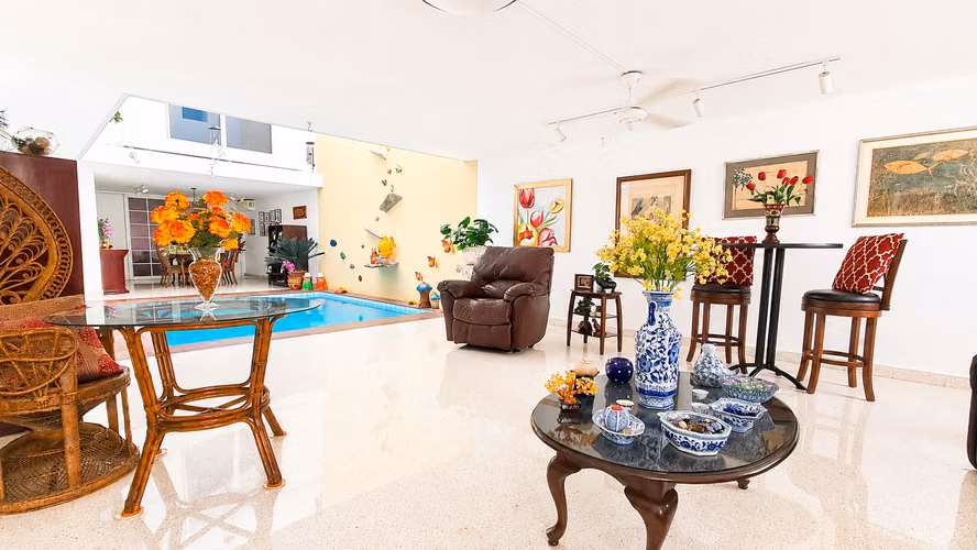 CASA EN VENTA EN LA MANZANA DE OBARRIO - Imagen 8