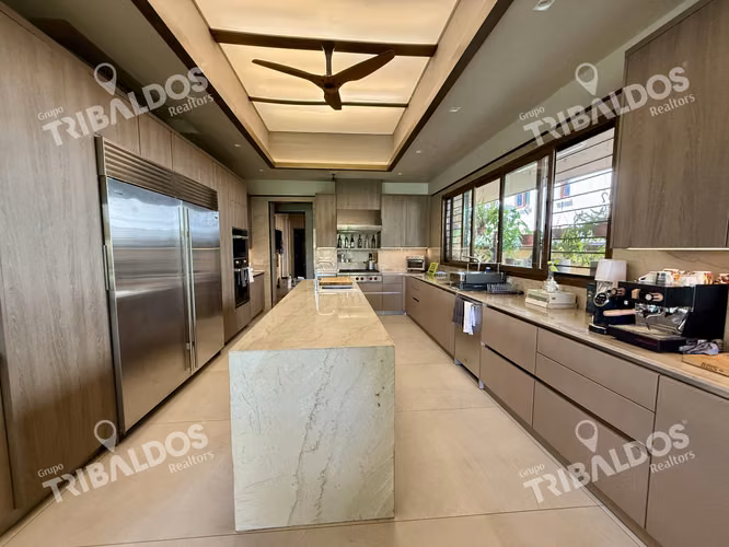 Venta de Casa en Residencial Balmoral, Costa del Este