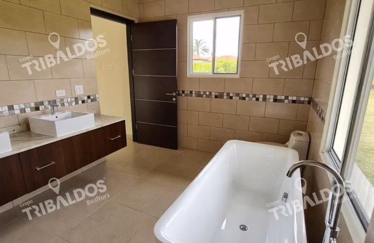 Venta de Casa en Boquete Canyon Village