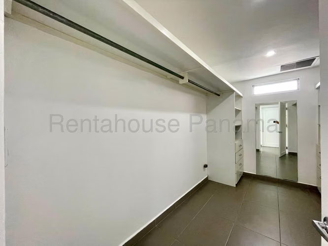 Venta de Casa en Obarrio  CCO - Imagen 15