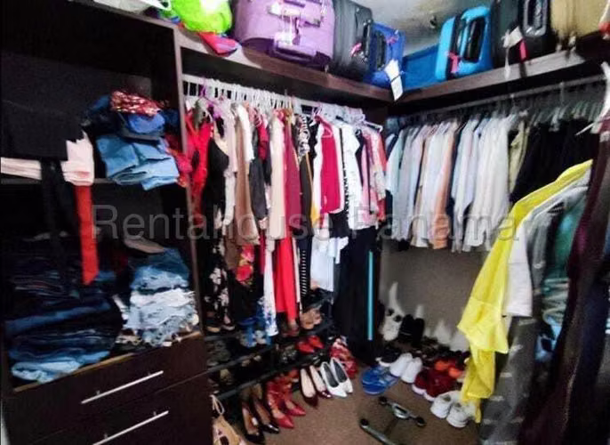 Alquiler de Casa en El Bosque El Doral KC - Imagen 13