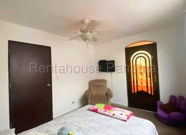 Alquiler de Casa en El Bosque El Doral KC - Imagen 12