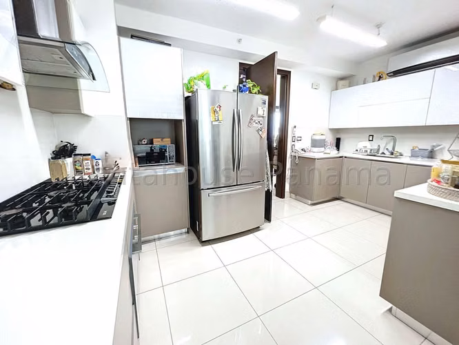 Venta de Apartamento en Costa del Este Ph Bali KF - Imagen 3