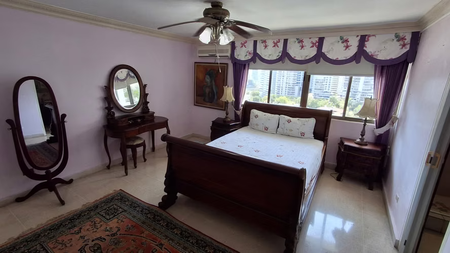 Ritz. 294mts 3r 3.5b den cbs 2est $275,000.00 - Imagen 15