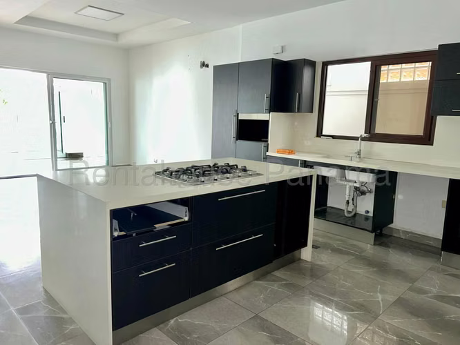 Venta de Casa en Costa Sur, Sunset Coast (Solo Cliente Directo) - Imagen 4