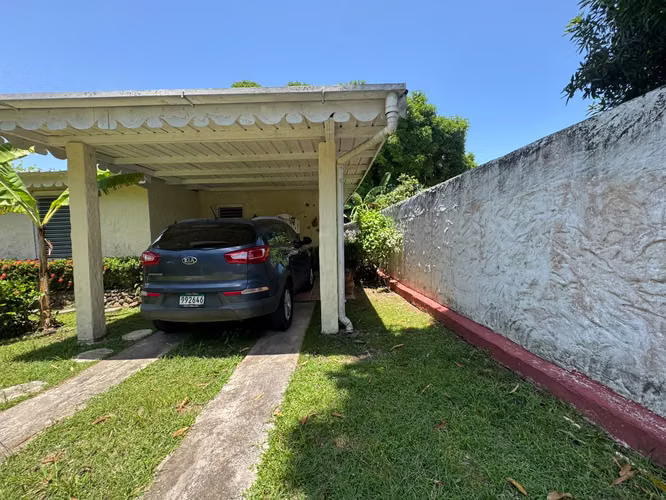 VENDO CASA EN SAN CARLOS — VIVE CAMINANDO SAN CARLOS