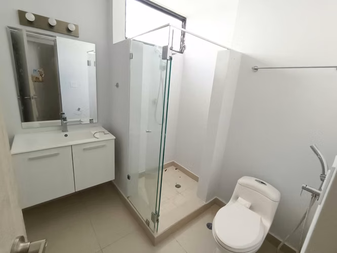 MT PAITILLA, AMOBLADO  2 REC .  2 BAÑOS  P.H  TOLEDO $1,500 - Imagen 8