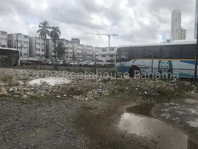 Venta de Terreno en Avenida Balboa Solo Cliente Directo LFC - Imagen 7