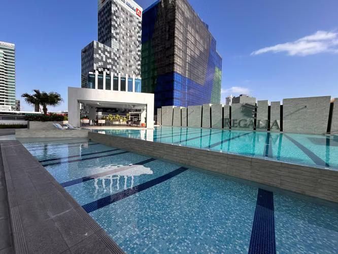 PH REGALIA - EXCLUSIVO APARTAMENTO AMUEBLADO EN VENTA - de 3 recámaras CON VISTA AL MAR