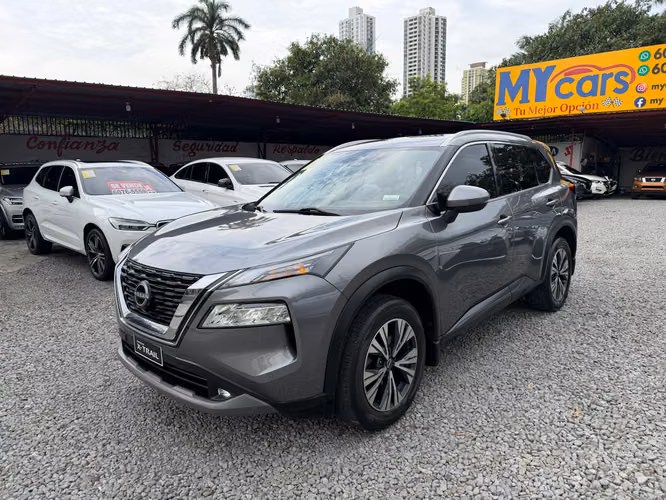 NISSAN X-TRAIL 7 PASAJEROS TECHO PANORAMICO - Imagen 4