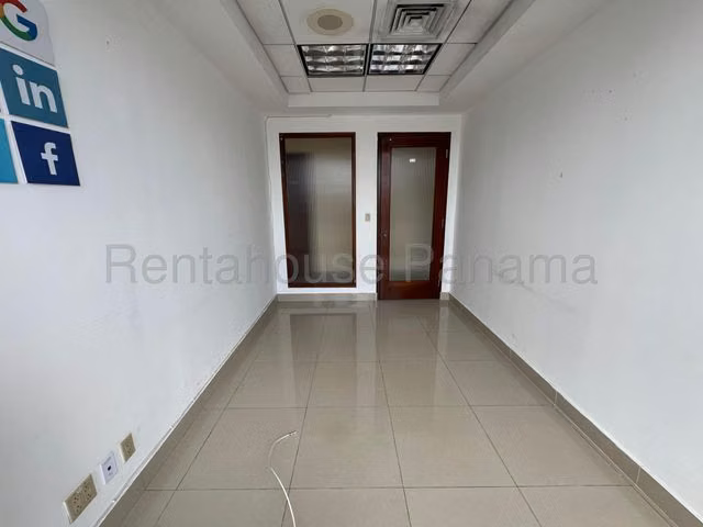 Oficina Comercial en Venta en Calle 50 JG - Imagen 9