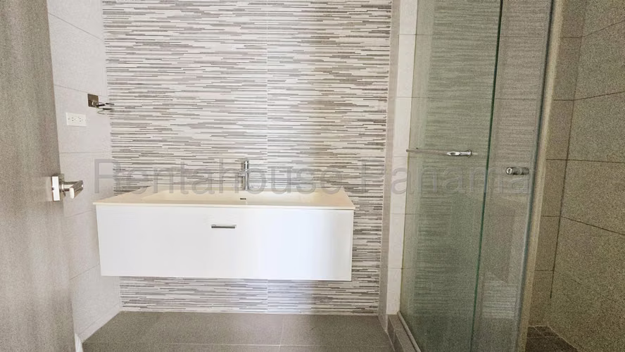 Se Vende Apartamento en Via España LA27-1421 - Imagen 12
