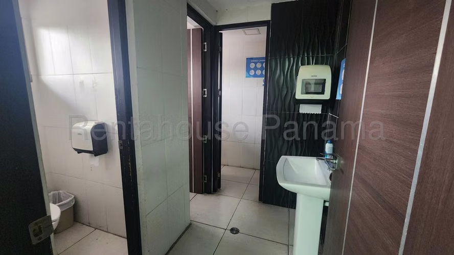 Local Comercial en Alquiler en El Dorado JG - Imagen 10