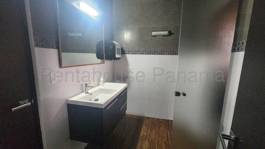 Local Comercial en Alquiler en El Dorado JG - Imagen 5