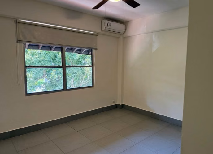 ¡En Alquiler! Exclusiva Casa de 3 Niveles en Clayton (Al lado del King's College) - Imagen 15