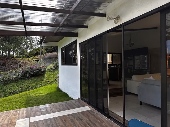 MODERN, OPEN-CONCEPT HOME FOR SALE $290,00 - Price Reduced!!