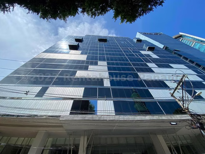 Venta de Oficina Comercial en Obarrio R10008GRR - Imagen 3