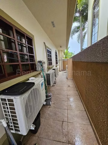 Venta de Residencia en Costa Sur: 3 Recámaras, Estudio y Excelentes Amenidades - 26GP8675 - Imagen 10