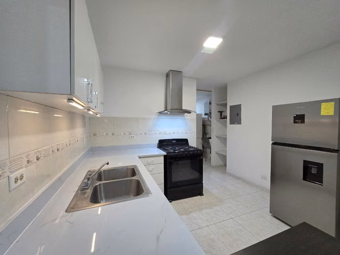 Apartamento Amoblado en San Francisco – $1,400/mes - Imagen 4