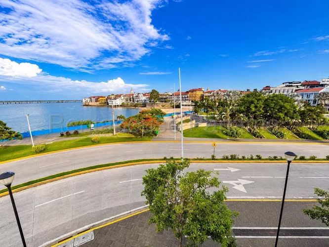 Alquiler de Local comercial de 485m2 en el Casco Antiguo - Imagen 19