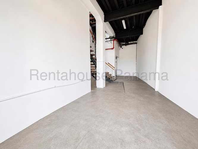 Alquiler de Local comercial de 485m2 en el Casco Antiguo - Imagen 11