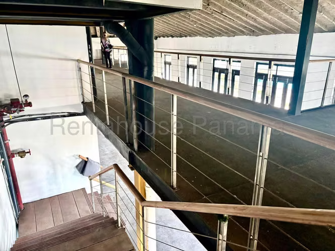 Alquiler de Local comercial de 485m2 en el Casco Antiguo - Imagen 5