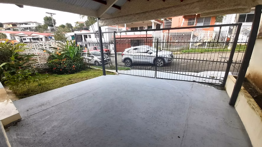 Casa en Venta en Betania Altos del Chase # 2111 cvd - Imagen 2