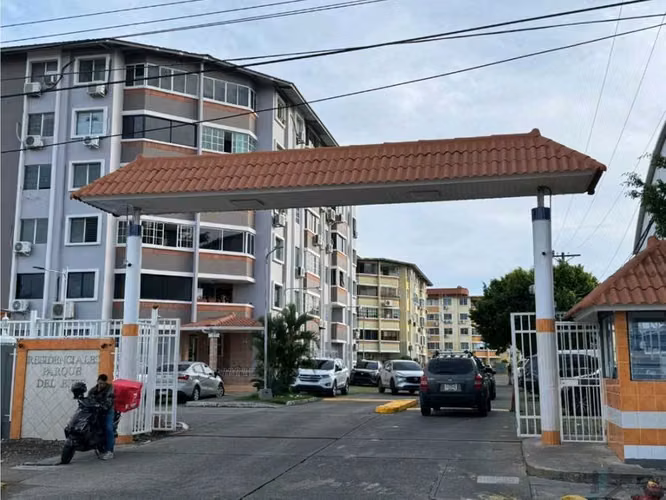 VENTA APARTAMENTO EN RESIDENCIAL PARQUE DEL ESTE ¡OPORTUNIDAD! 52m2