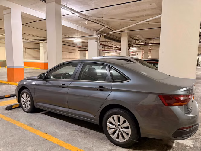 VENDO VOLKSWAGEN JETTA 2024 - Imagen 4